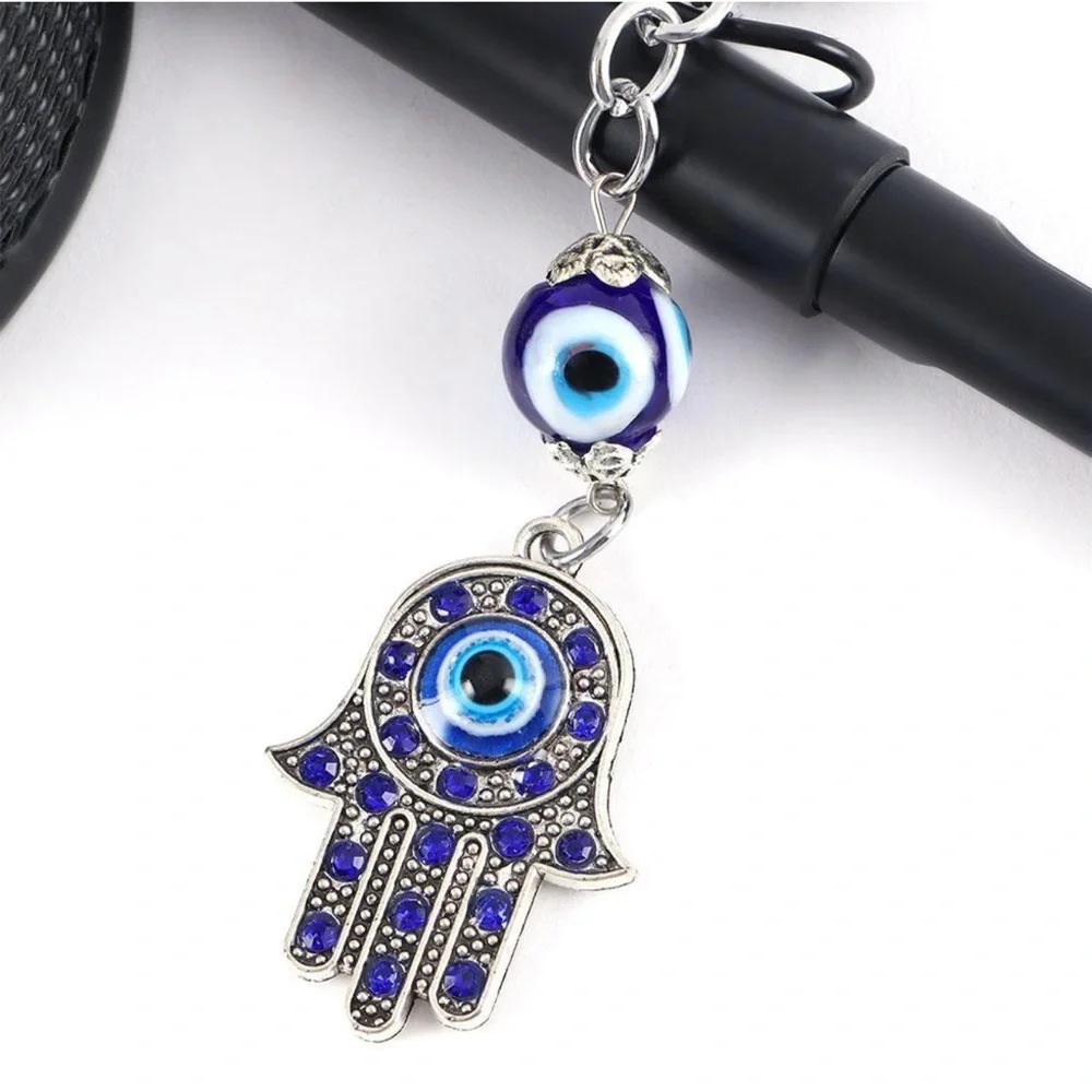 N/A silver hamsa